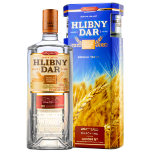 Украинска Водка Хлебний Дар Класик 0.7л. с 2 Шот Чаши