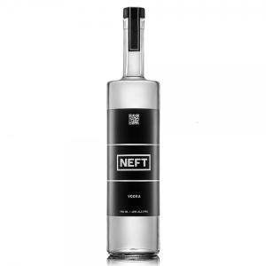 НЕФТ СТЪКЛЕНА БУТИЛКА ПРЕМИУМ ВОДКА 0,7Л