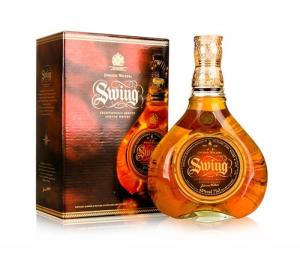 ДЖОНИ УОКЪР/Johnnie Walker Шотландско уиски СУИНГ 0.7Л