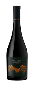 Червено вино VERA TERRA КАБЕРНЕ ФРАН И СИРА